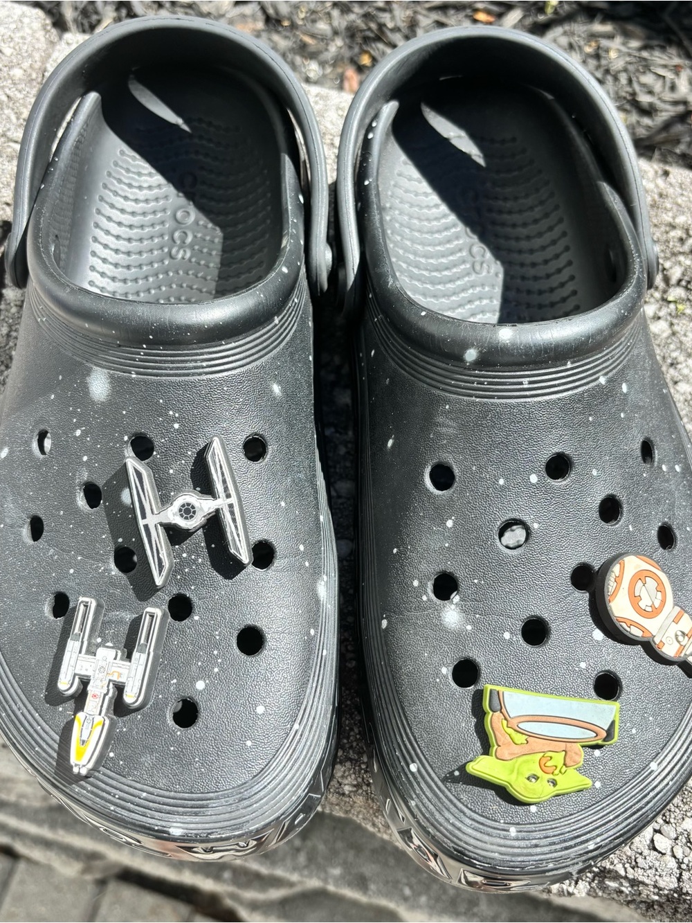 CROCS Men's Black Star Wars with Jibbitz Size 6